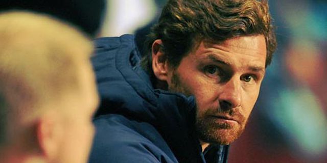 Dianggap Batu Lompatan ke Chelsea, AVB Damprat Chiriches