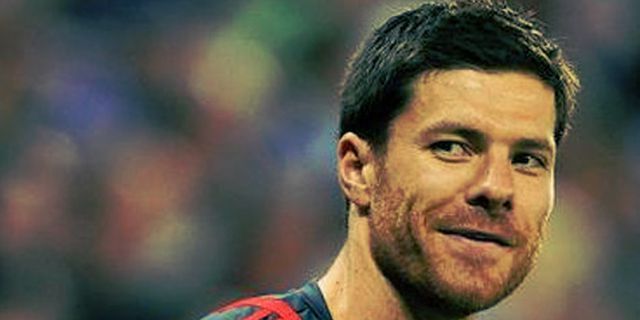 Kejar Xabi Alonso, Liverpool di Depan Chelsea