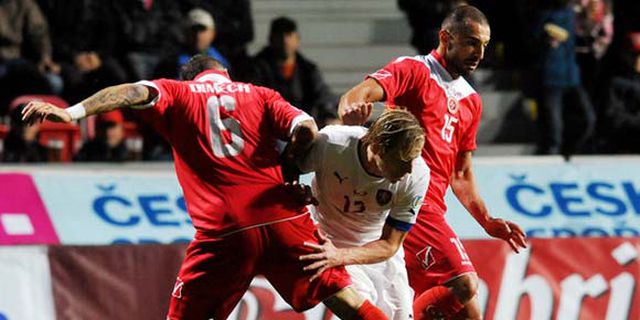 Highlights WCQ 2014: Malta 1-4 Republik Ceko