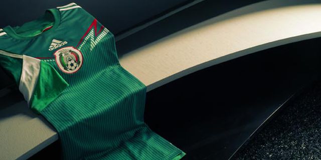 Detail Jersey: Timnas Meksiko 2013-2014