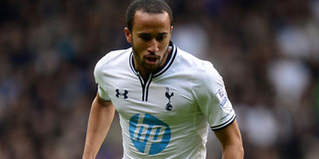 Resmi, Tottenham Revisi Kontrak Townsend