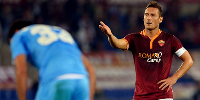 AS Roma Konfirmasi Cedera Francesco Totti