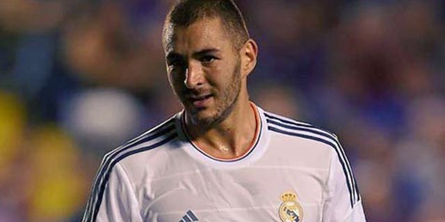 Benzema Merapat ke Inggris, Arsenal atau Chelsea?