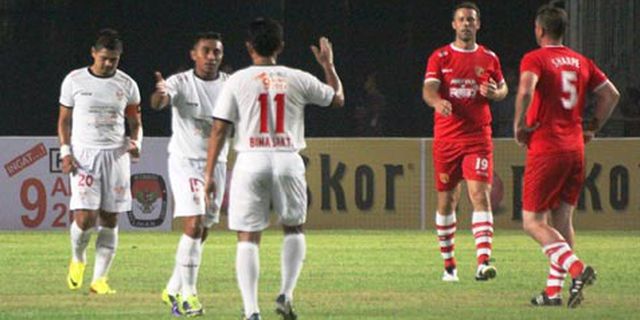 Review: Hujan Gol di Battle of Red