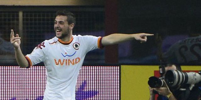 Destro Siap Kembali Bela Roma