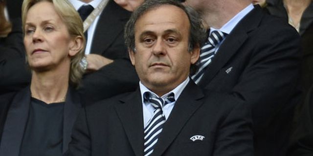 Platini Tak Mau Bundesliga Adaptasi Teknologi Garis Gawang