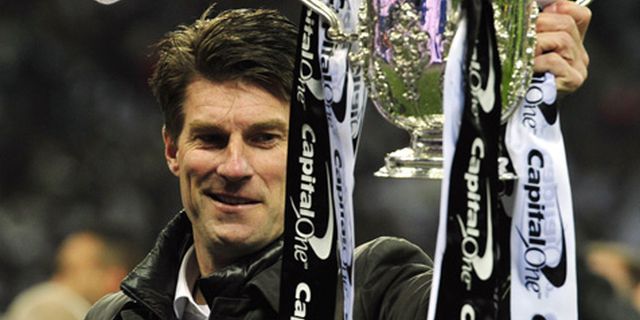 Barca Awalnya Inginkan Laudrup, Bukan Guardiola Barca Awalnya Inginkan Laudrup, Bukan Guardiola