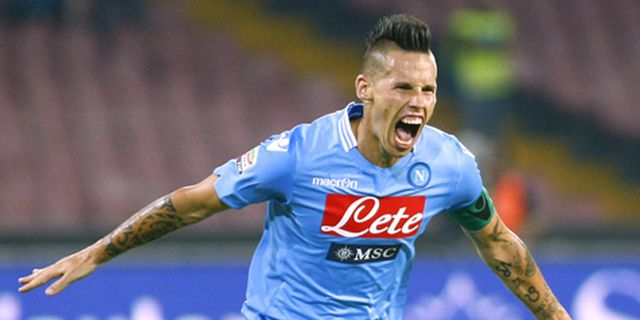 Hamsik Tegaskan Napoli Abaikan Penalti Kontroversial