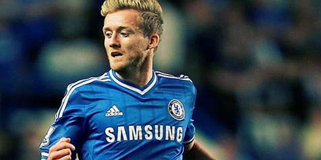 Schurrle: Tak Ada Lagi Pertemanan Dengan Ozil Schurrle: Tak Ada Lagi Pertemanan Dengan Ozil