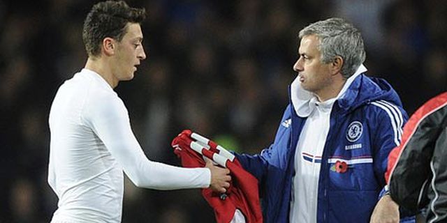 Ozil: Saya Cinta Mourinho