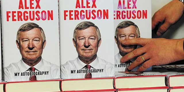 Buku Sir Alex Pecahkan Rekor Terlaris Sepanjang Masa