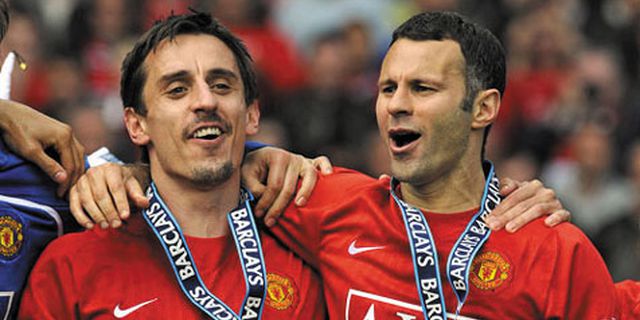 Duo Legenda United Bersiap Buka Kafe Sepakbola Duo Legenda United Bersiap Buka Kafe Sepakbola