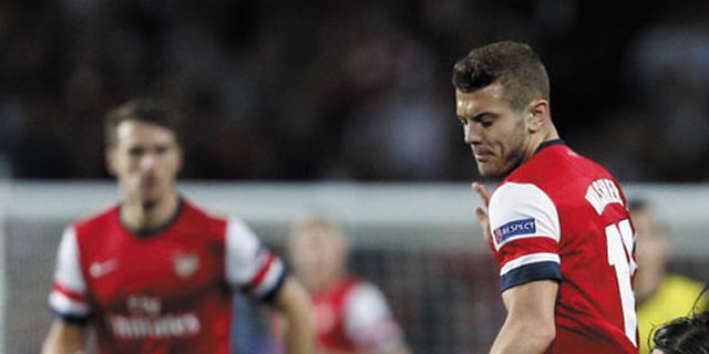 Lawan Liverpool, Wilshere Waspadai duo SAS