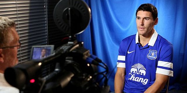 Gareth Barry Ragukan Peluang Juara Manchester City Gareth Barry Ragukan Peluang Juara Manchester City
