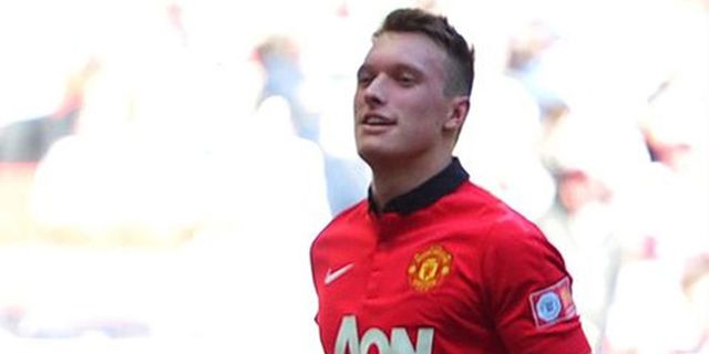 Phil Jones Ingin Maksimalkan Momentum United