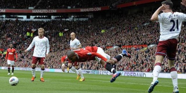 Ashley Young; The King of Diving