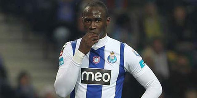 Dapat Lampu Hijau, Chelsea Berpeluang Gaet bek Porto Dapat Lampu Hijau, Chelsea Berpeluang Gaet bek Porto