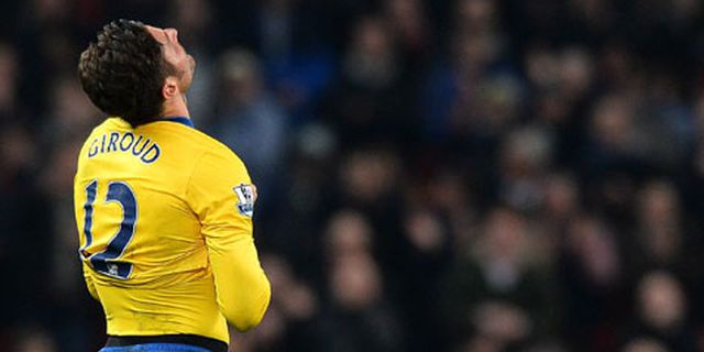 Arsenal Kalah Karena Kurang Striker? 