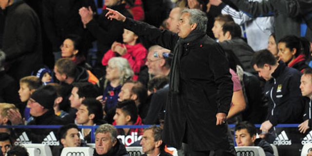 Mourinho Soroti Atmosfer Stamford Bridge