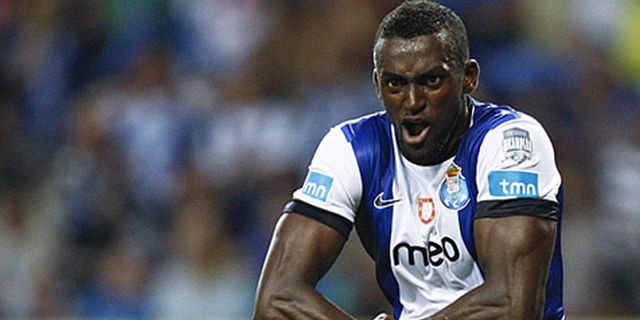 Isyaratkan Hengkang, Striker Porto Menuju Stamford Bridge?