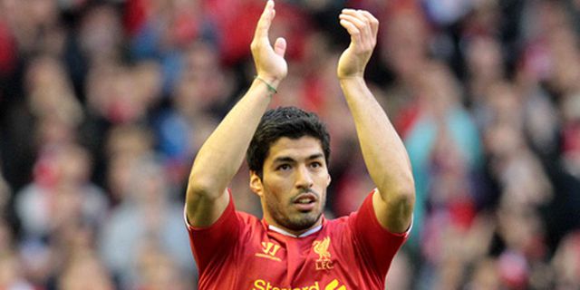 Gerrard: Nikmati Aksi Suarez Selagi Bisa