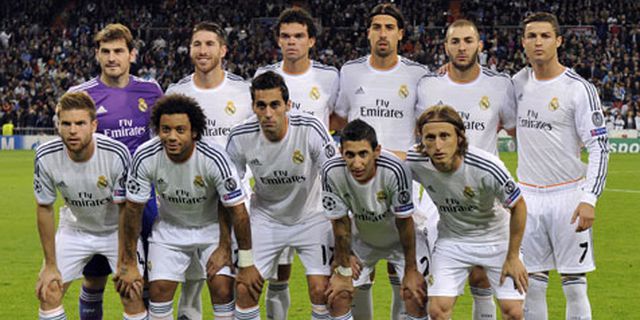 Roberto Carlos Yakin Ancelotti Bawa Madrid Taklukkan Barca Roberto Carlos Yakin Ancelotti Bawa Madrid Taklukkan Barca