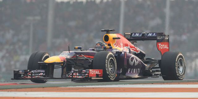 Raih Kemenangan Ke-12, Vettel Puji Penonton Austin