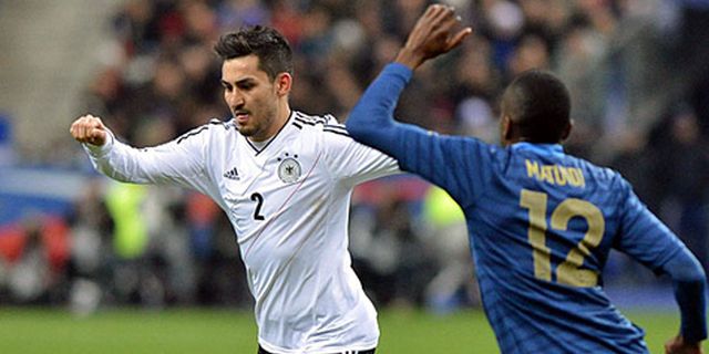 Gundogan Berambisi Gantikan Posisi Khedira