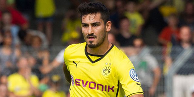 Gundogan Sambut Reuni Dengan Gotze di Der Klassiker