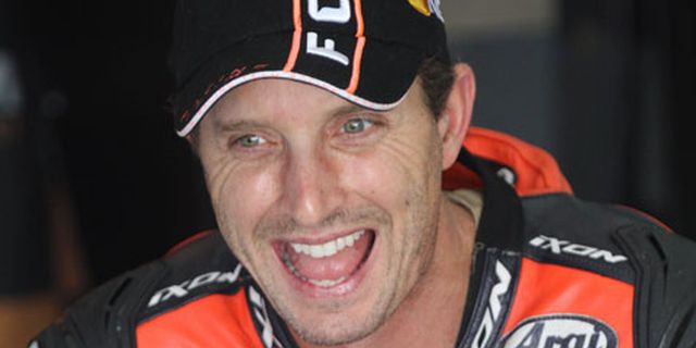 Colin Edwards Senang Kembali Tunggangi Yamaha