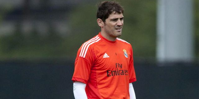 Casillas: Bercanda Soal Ronaldo, Blatter Hanya Sial