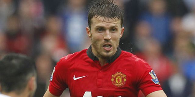 Carrick Bahagia Kontraknya Diperpanjang United