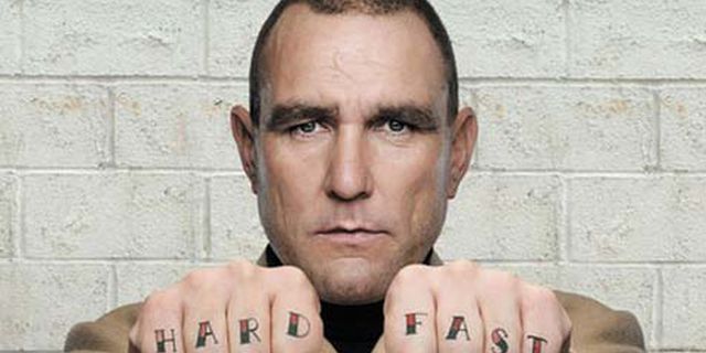 Kanker Kulit Serang Aktor Yang Juga eks-Chelsea