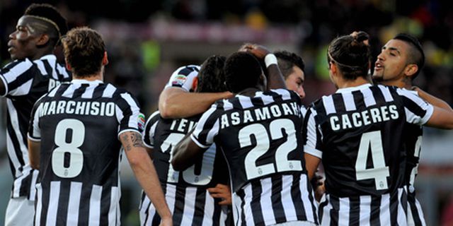 Review: Menang Atas Livorno, Juve Rebut Capolista Review: Menang Atas Livorno, Juve Rebut Capolista