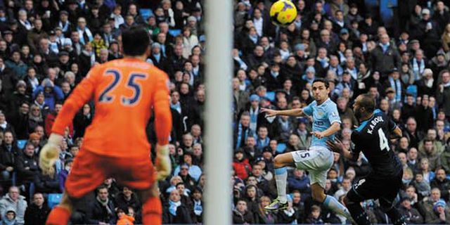 Sensasional! 14 Detik Laga Dimulai, Navas Taklukkan Lloris Sensasional! 14 Detik Laga Dimulai, Navas Taklukkan Lloris