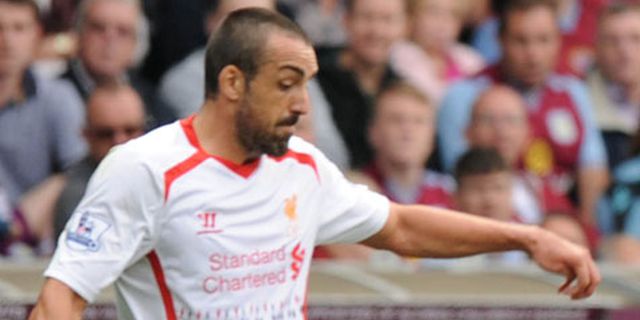 Operasi Lutut Jose Enrique Berjalan Sukses 