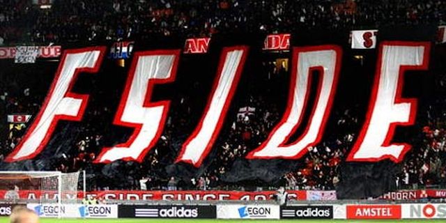 Ultras Ajax Kirim Ancaman Untuk Barcelonista Ultras Ajax Kirim Ancaman Untuk Barcelonista