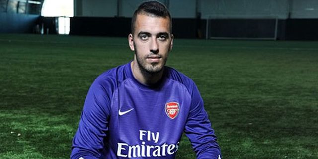 Di Arsenal Hanya Jadi Penonton, Viviano Hengkang Dari London?