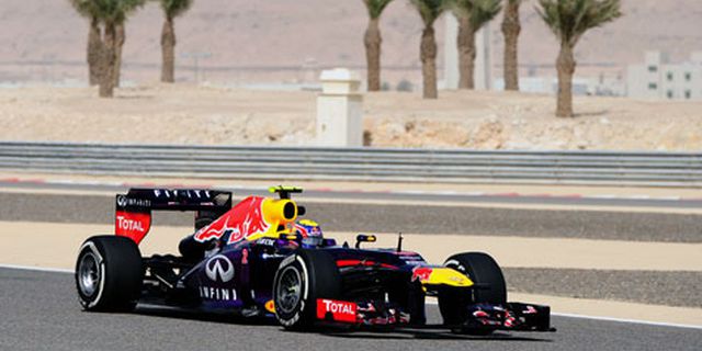 Formula 1 GP Bahrain 2014 Siap Digelar Malam Hari