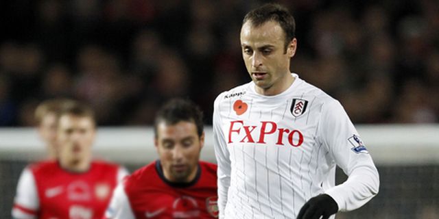 Agen Benarkan Berbatov Ingin Segera Hengkang