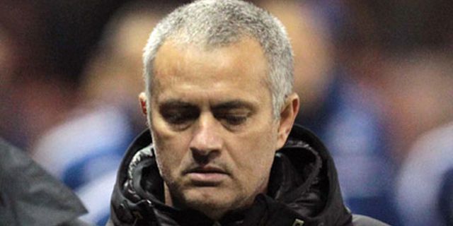 Mourinho Pusing Tangani Pemain Gaek Mourinho Pusing Tangani Pemain Gaek