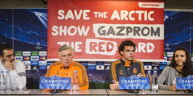 Greenpeace Sabotase Konferensi Pers Real Madrid