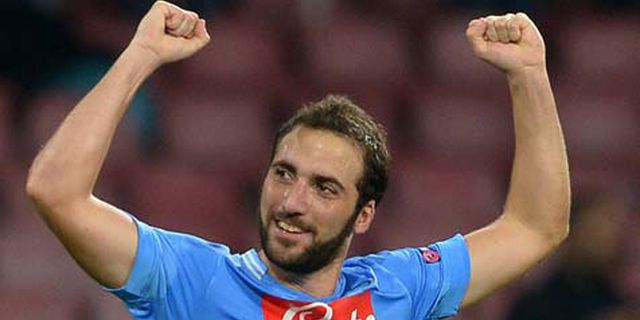 Gagal Merapat ke Arsenal, Higuain Tak Galau