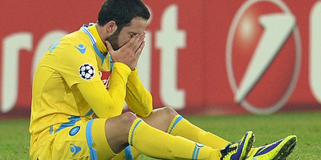 Higuain Kutuk Ketidakadilan di Liga Champions Higuain Kutuk Ketidakadilan di Liga Champions