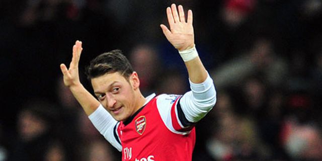 Henry: Ozil Mirip Pires Henry: Ozil Mirip Pires