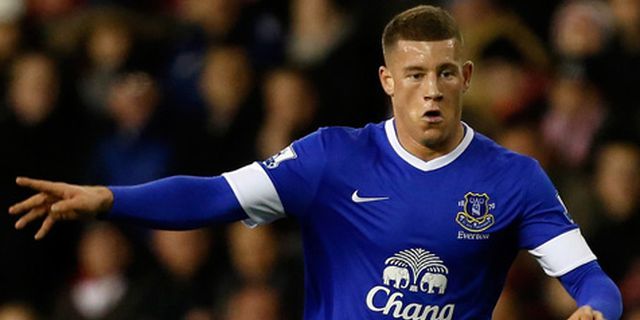 Everton Siapkan Kontrak Baru Bagi Barkley Everton Siapkan Kontrak Baru Bagi Barkley