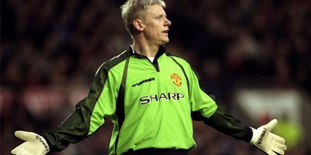 Schmeichel: Moyes, Daripada Beli Mending Lepas Pemain Schmeichel: Moyes, Daripada Beli Mending Lepas Pemain