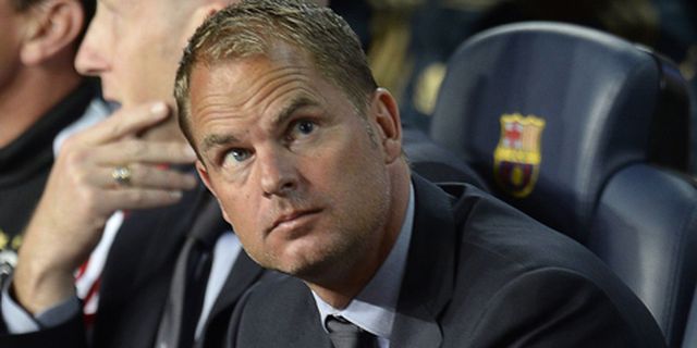 Thohir Inginkan De Boer Tangani Inter?