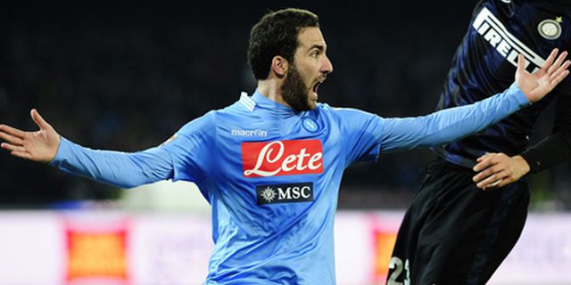 Higuain Girang Napoli Unggul Tujuh Poin Dari Inter