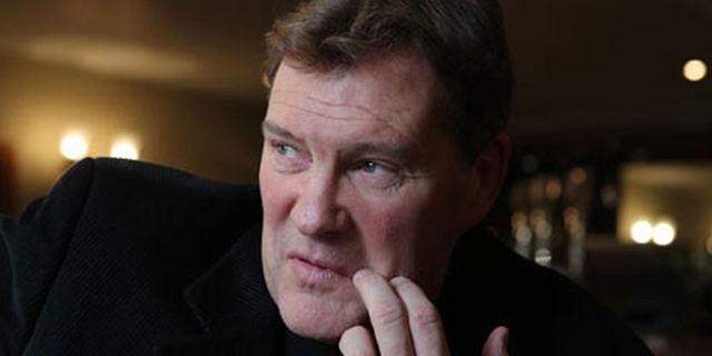 Lineker Sarankan Hoddle Membesut Spurs